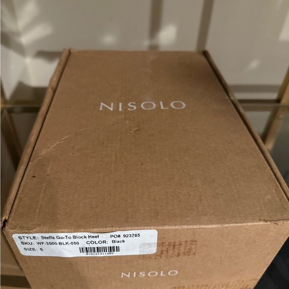 NISOLO Stella Go-To Block Heel Sandal size 5 in black leather New in Box! - Picture 14 of 14